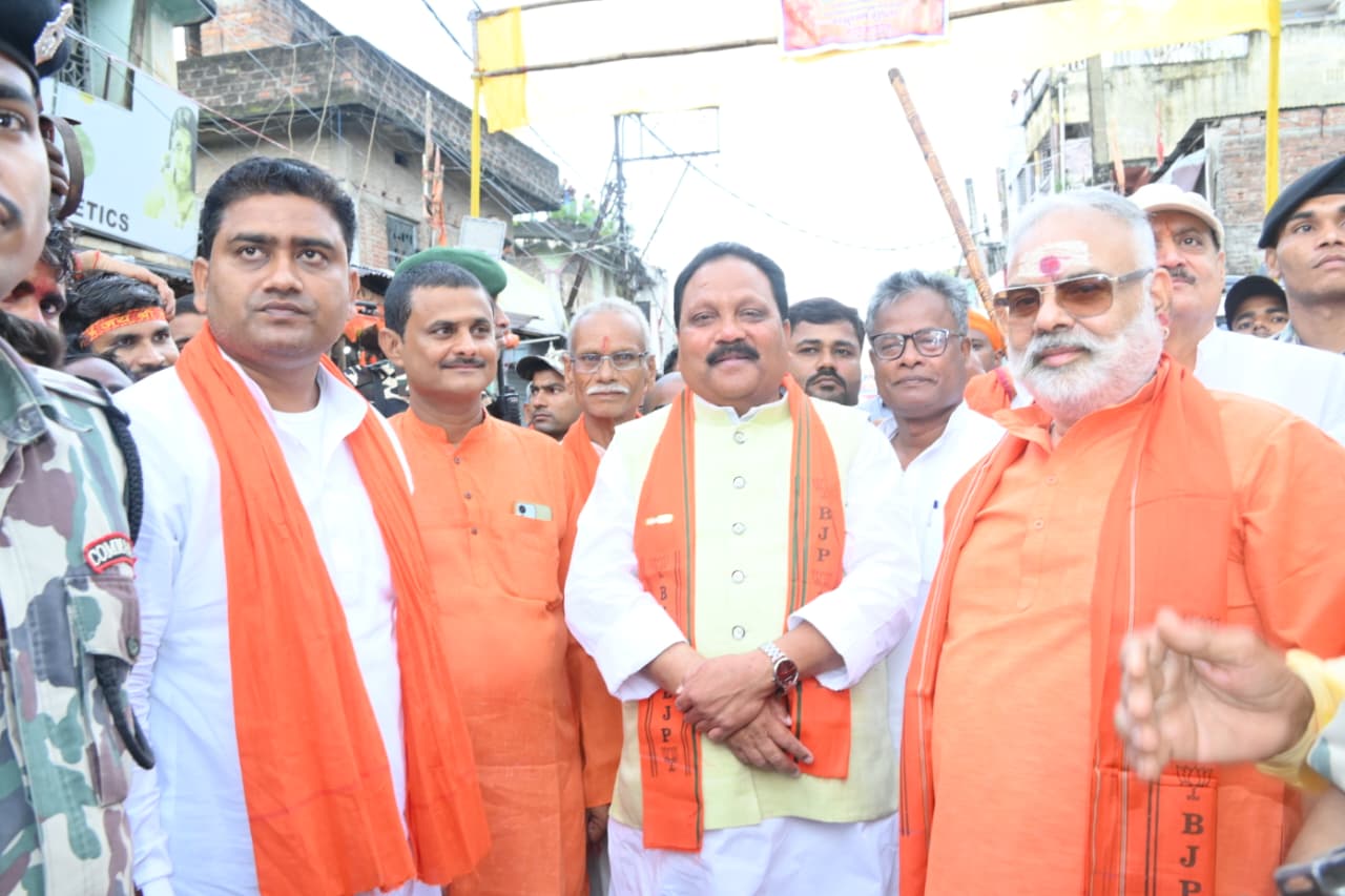 ARARIA NEWS : अररिया जिला की शान है फारबिसगंज महावीरी झंडा शोभायात्रा- सांसद