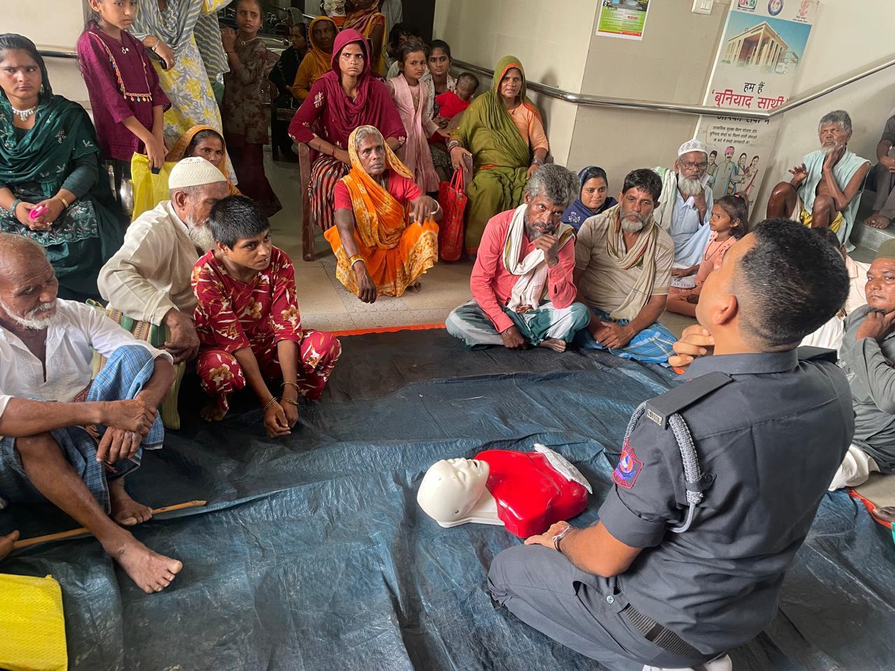ARARIA NEWS : दिव्यांगजनों के लिए आपदा सुरक्षा प्रशिक्षण, SDRF की टीम ने सिखाए बचाव के गुर