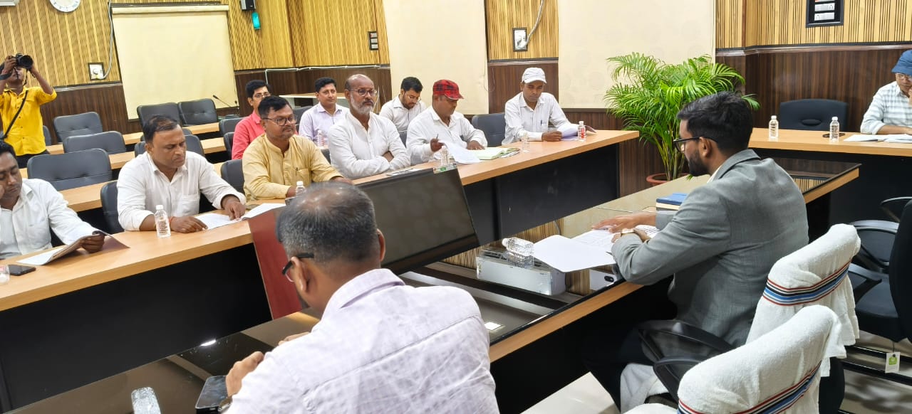 अररिया में DM ने सभा, जुलूस और सोशल मीडिया उपयोग पर जारी किए सख्त निर्देश
