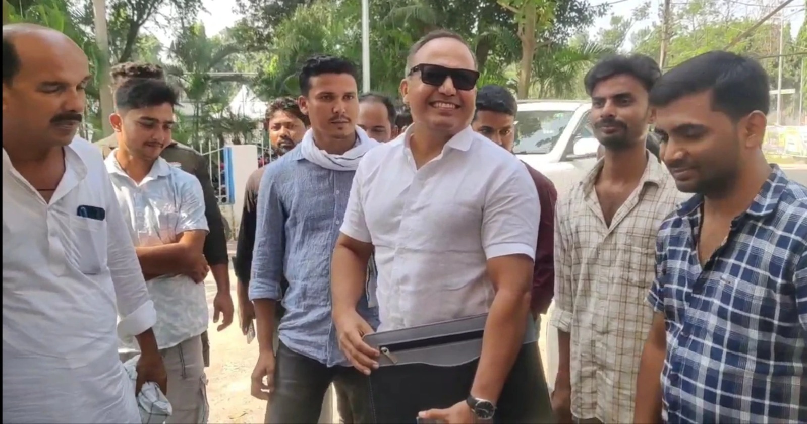 Bihar Election 2025: शिवदीप लांडे अररिया विधानसभा सीट से निर्दलीय उम्मीदवार के रूप में लड़ेंगे चुनाव, कटवाया एनआर