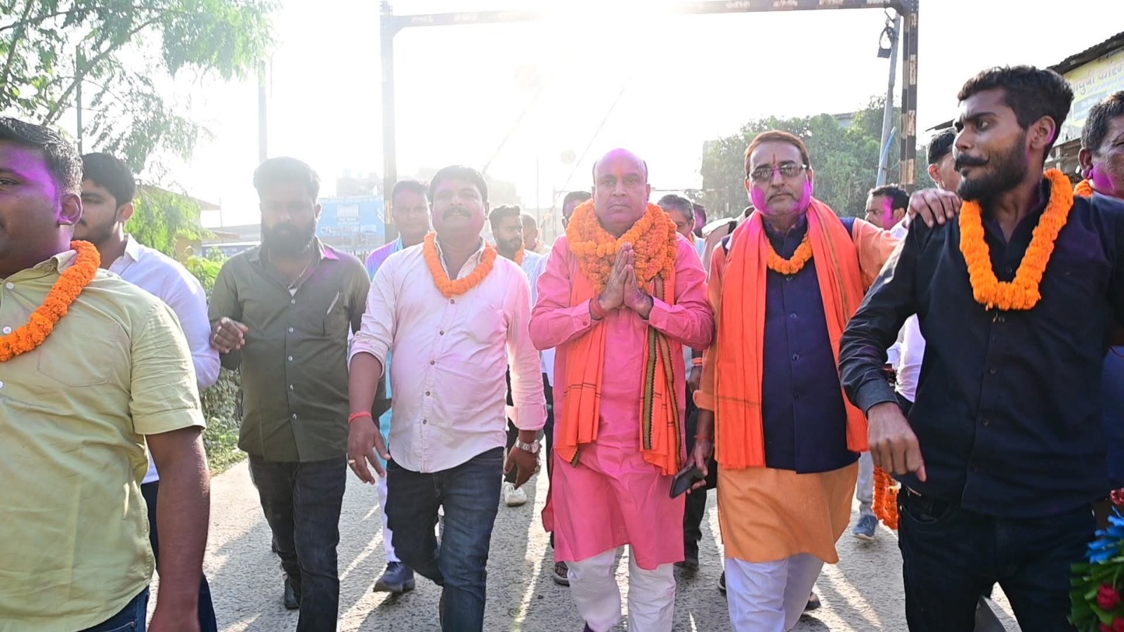Bihar Election 2025: फारबिसगंज से भाजपा प्रत्याशी विद्यासागर केशरी ने किया नामांकन दाखिल