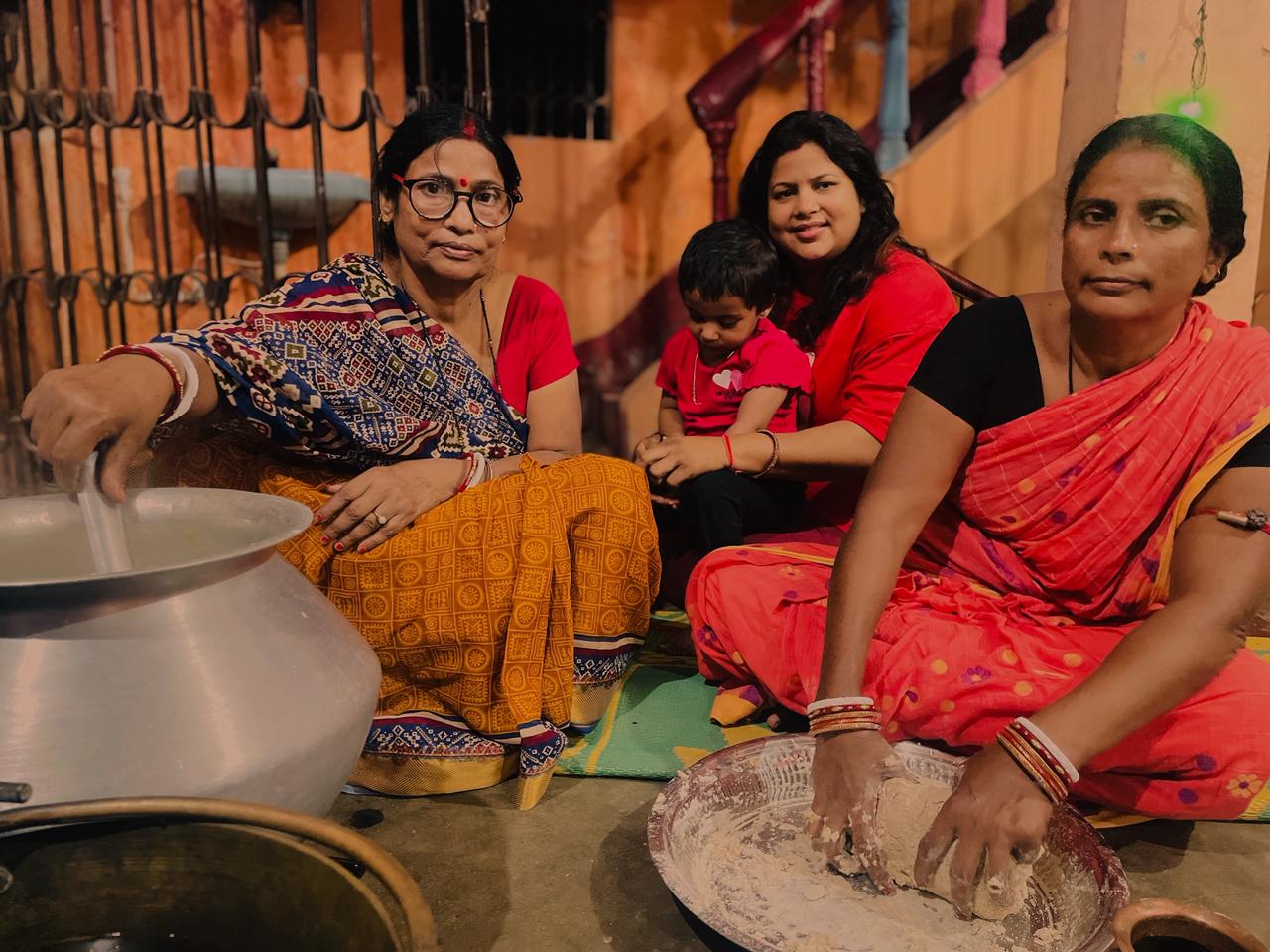 Chhath 2025 : फारबिसगंज में खरना के साथ 36 घंटे का निर्जला व्रत शुरू, व्रतियों ने ग्रहण किया गुड़ की खीर का प्रसाद