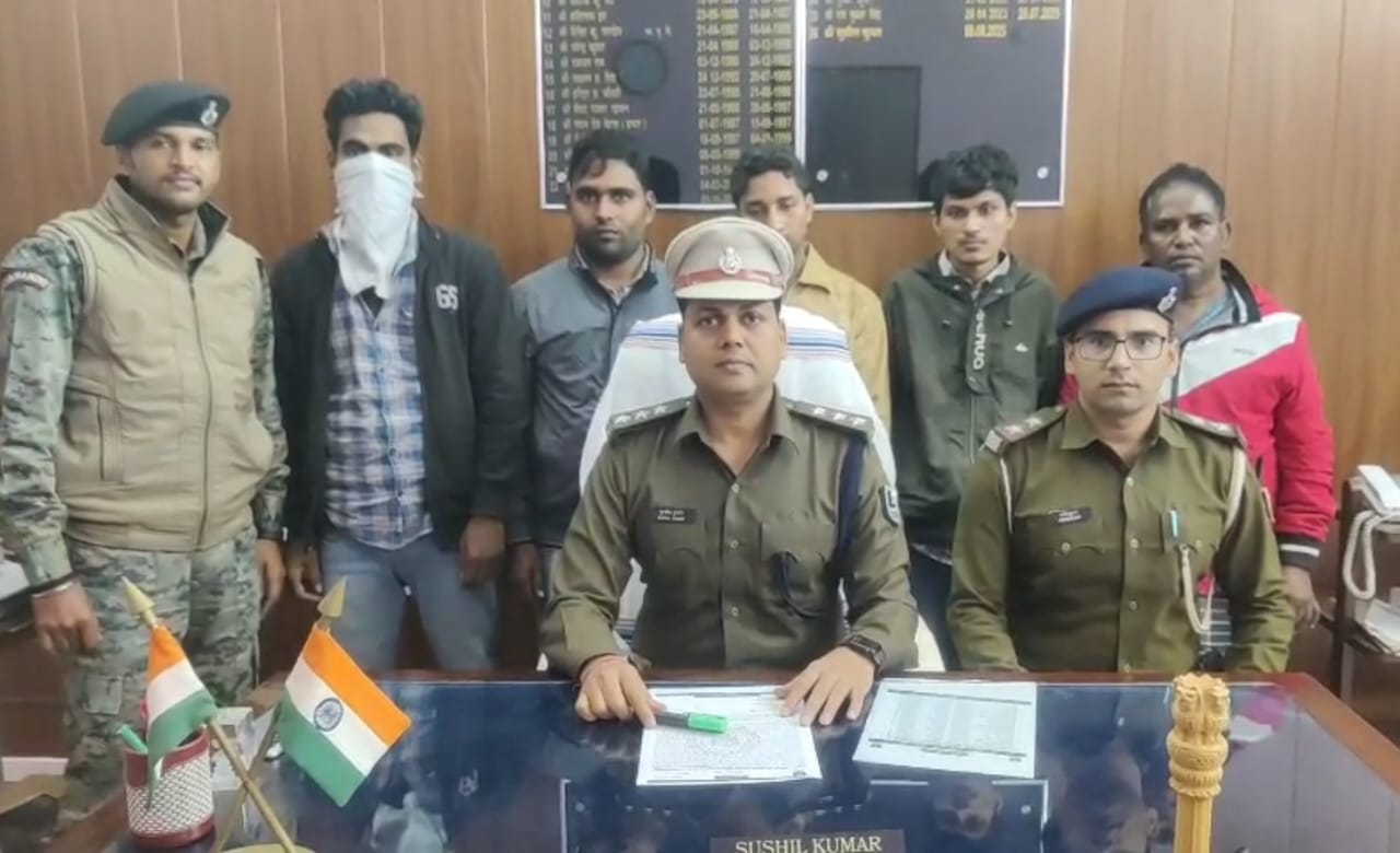 अररिया पुलिस की बड़ी कार्रवाई: 176 लीटर कोडीन युक्त कफ सिरप के साथ 5 तस्कर गिरफ्तार