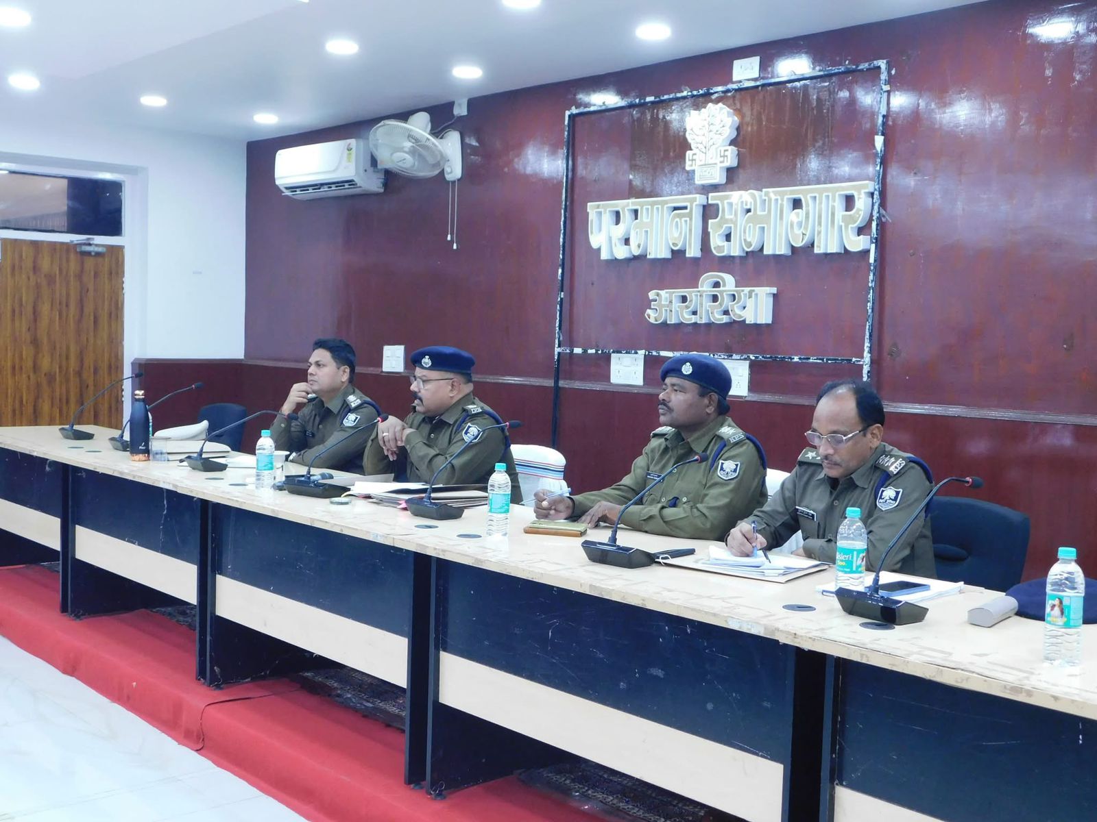 अररिया में एसपी की अपराध गोष्ठी – लंबित विवेचनाओं को 31 दिसंबर तक निष्पादित करने का निर्देश