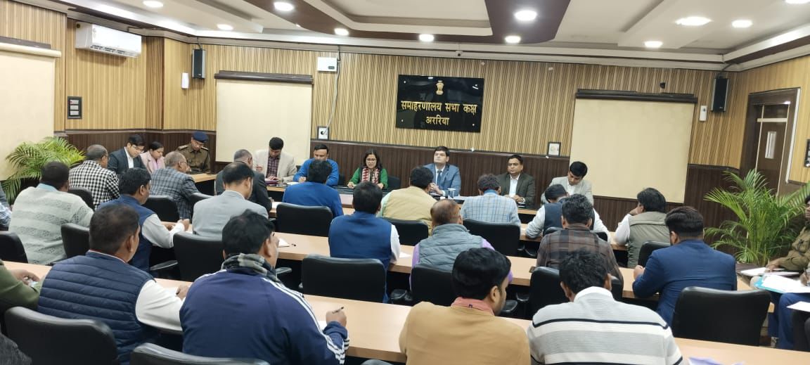 नए DM विनोद दूहन ने ली पहली अहम बैठक, जनसुविधाओं में लापरवाही न बरतने का निर्देश