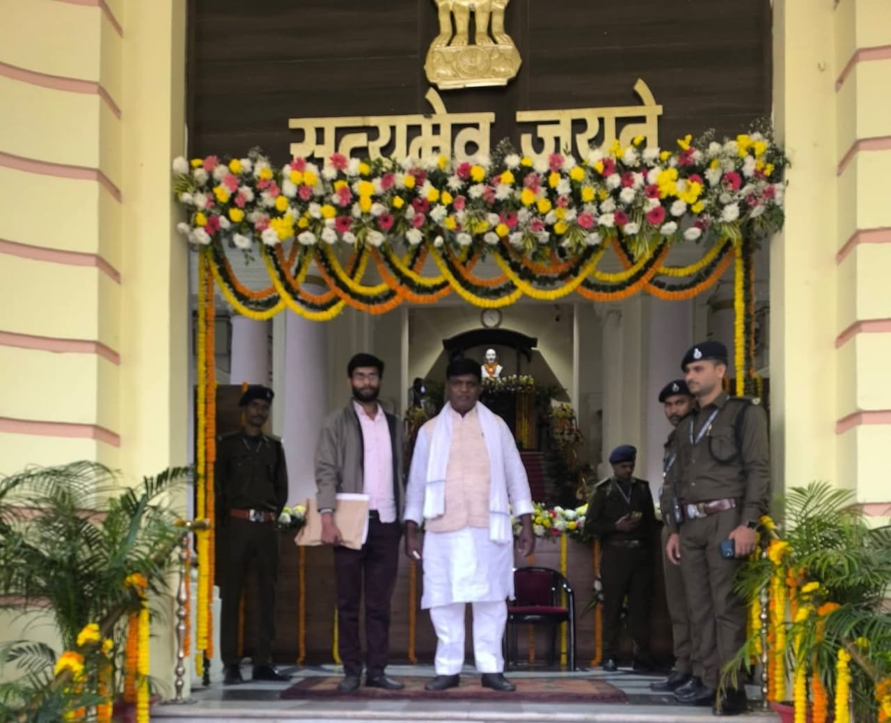 रुपौली विधायक कलाधर प्रसाद मंडल याचिका समिति के सदस्य मनोनीत
