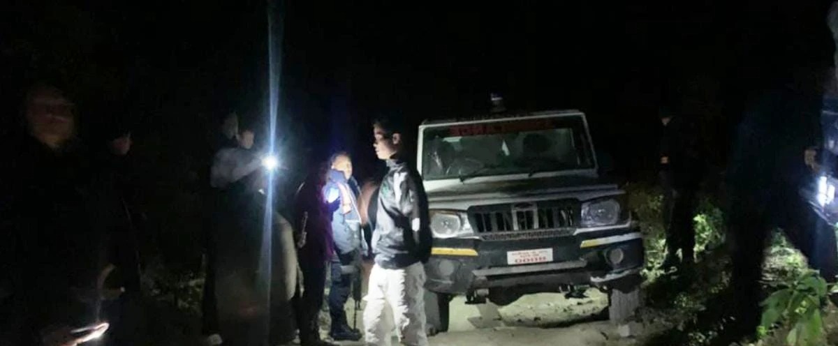 मोरंग में एम्बुलेंस से गांजा तस्करी का भंडाफोड़, 480 किलो नशीला पदार्थ जब्त