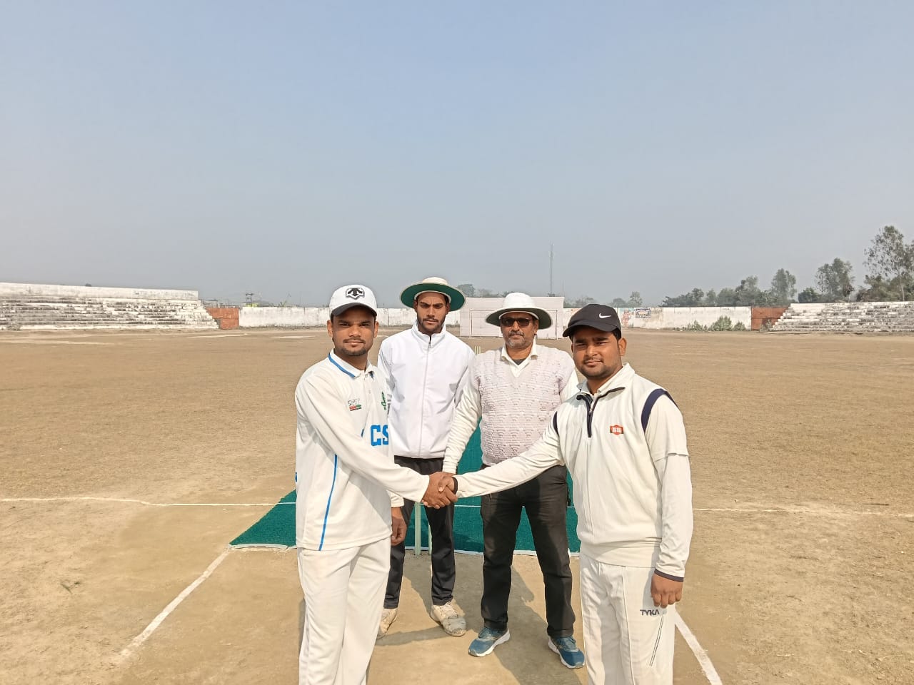 अंबिशन क्रिकेट क्लब का शानदार प्रदर्शन, आयुष 11 को 66 रनों से दी करारी शिकस्त