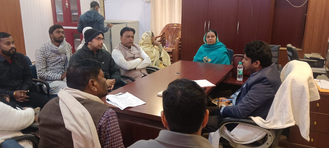 rupouli-nagar-panchayat-review-meeting-shaheed-smarak-development