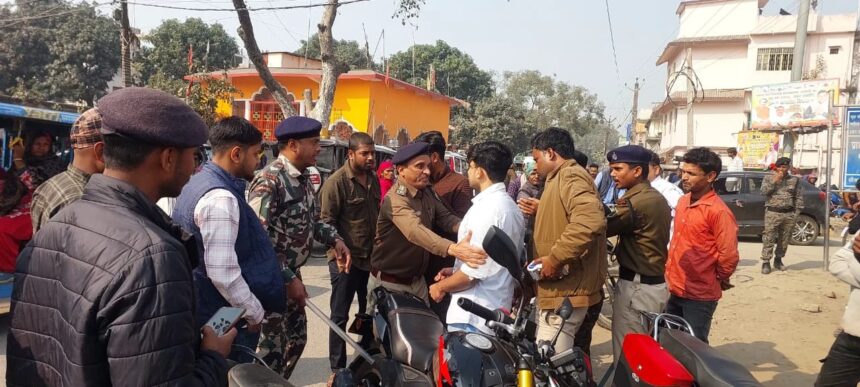 forbesganj-administration-mega-drive-encroachment-traffic-rule-violation