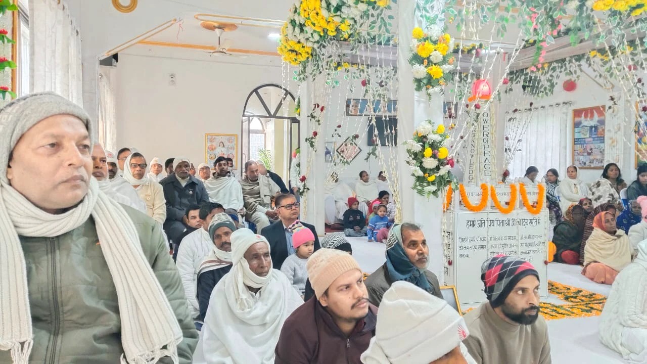 ब्रह्माकुमारी केंद्र में मनाया गया ब्रह्मा बाबा का 57वां स्मृति दिवस; “निराकारी, निर्विकारी और निरहंकारी” बनने का दिया संदेश