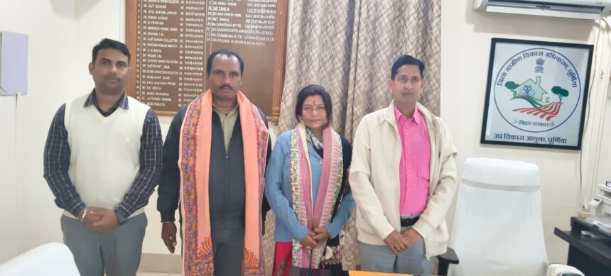 purnia-mukhyamantri-kalakar-pension-yojana-senior-artists-honoured