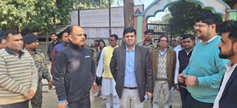 The District Magistrate inspected the Ugratara Middle School located in Mahisi.