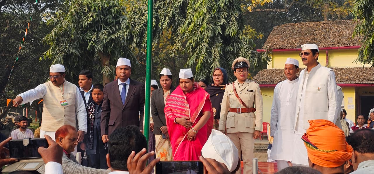 भवानीपुर में 77वां गणतंत्र दिवस हर्षोल्लास और देशभक्ति के रंग में मनाया गया