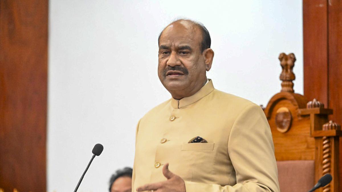 कांग्रेस ने लोकसभा स्पीकर ओम बिरला के खिलाफ अविश्वास प्रस्ताव दाखिल किया, विपक्ष का आरोप- पक्षपातपूर्ण व्यवहार और राहुल गांधी को बोलने नहीं दिया