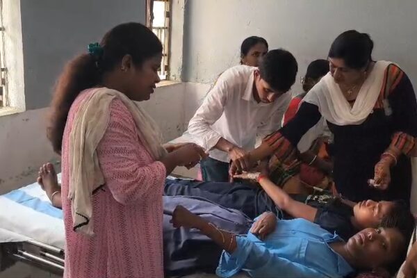 नालंदा जिले के एक मध्य विद्यालय कला कैला में मिड-डे मील के बाद 3 दर्जन से अधिक बच्चे बीमार, जांच शुरू
