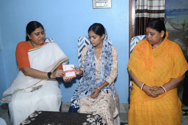 राजू मंडल के बच्चों के सपनों को टूटने नहीं देंगे, हर परिस्थिति में जदयू परिवार साथ खड़ा रहेगा — मंत्री लेशी सिंह
